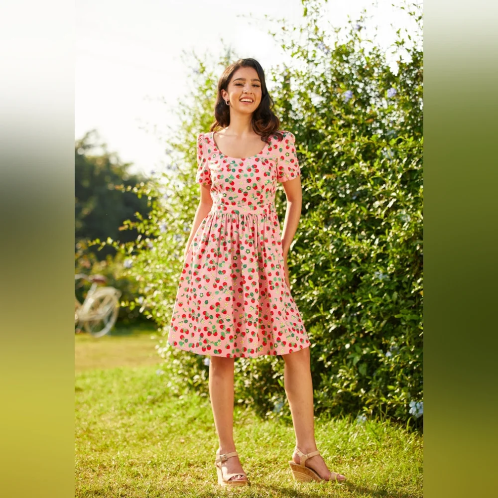 NWT ModCloth What's the Scoop A-Line Strawberry Print Dress with Pockets Size L - Picture 5 of 14